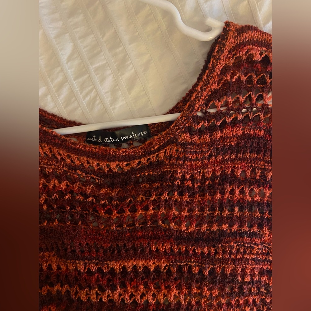 Red knitted top